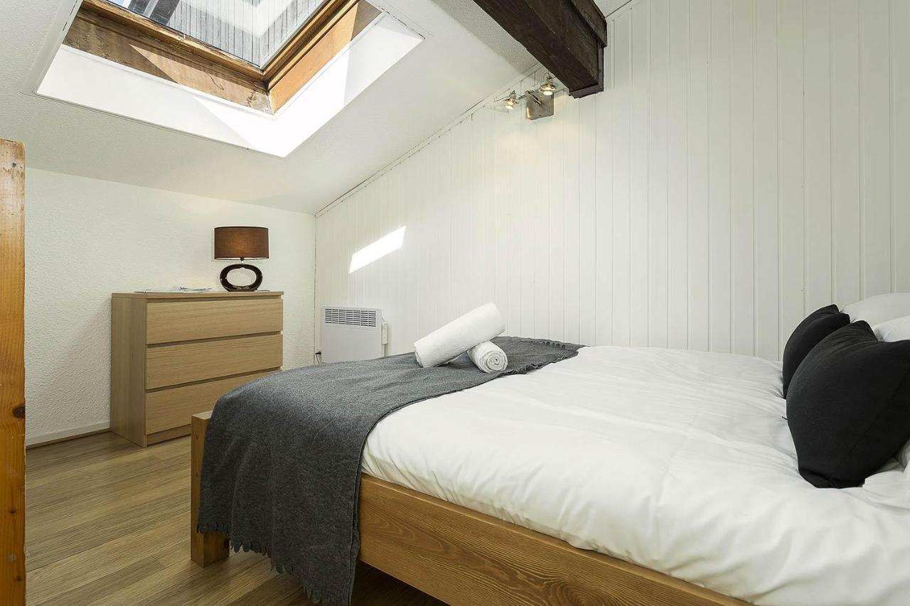 Apartment Forclaz 4B - Alpes Travel - Central Chamonix - Sleeps 4 Bagian luar foto